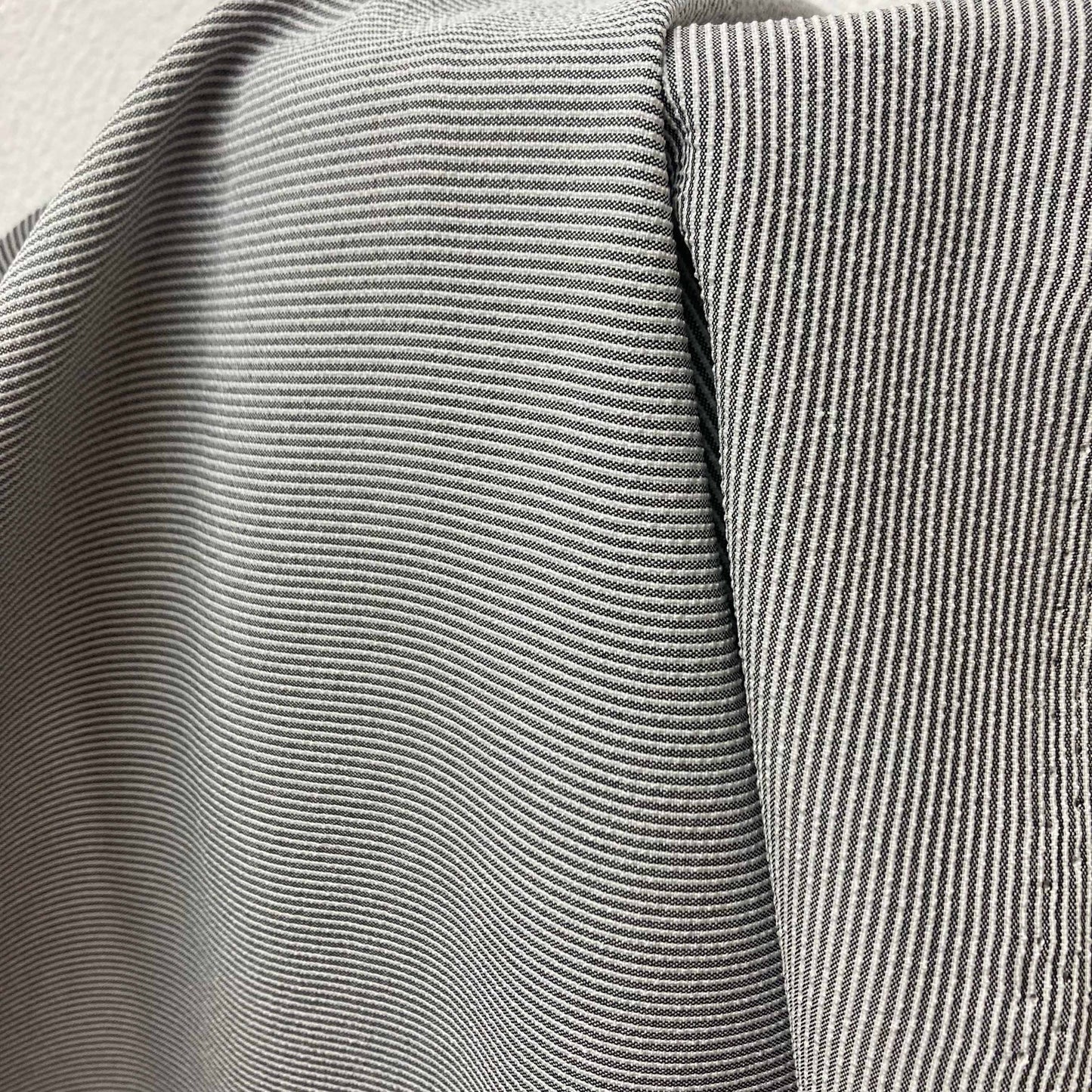 Seersucker - Black and white stripe