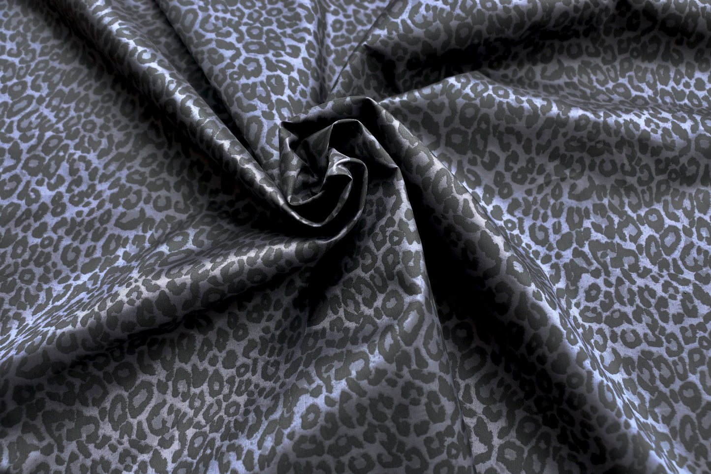 lining-fabric-animal-print-design-light-weight-steel-blue-and-black-clothcontrol