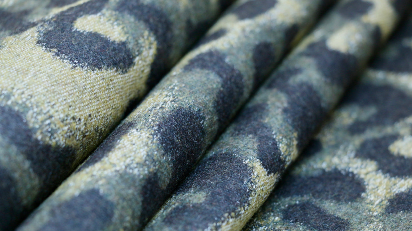 wool-blend-fabric-animal-print-design-clothcontrol