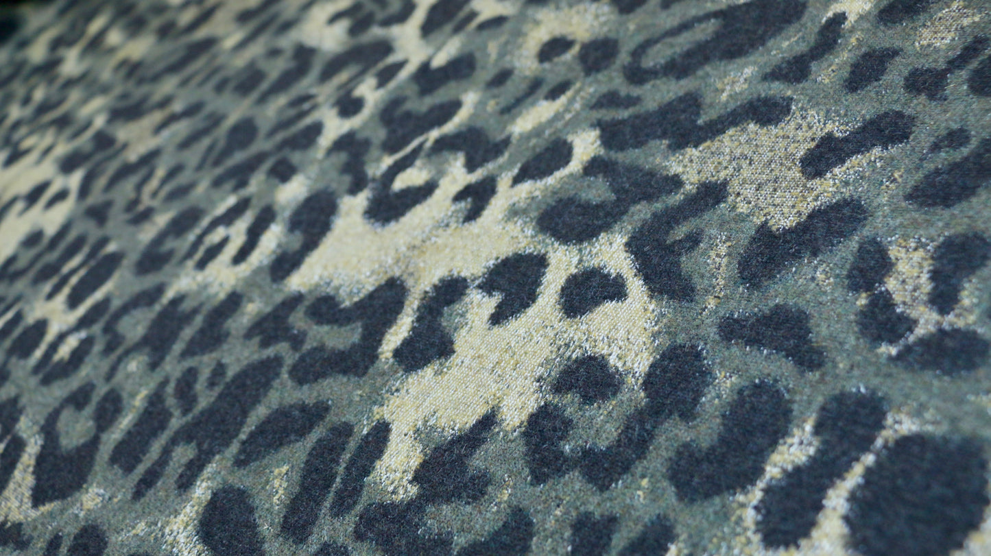 wool-blend-fabric-animal-print-design-clothcontrol
