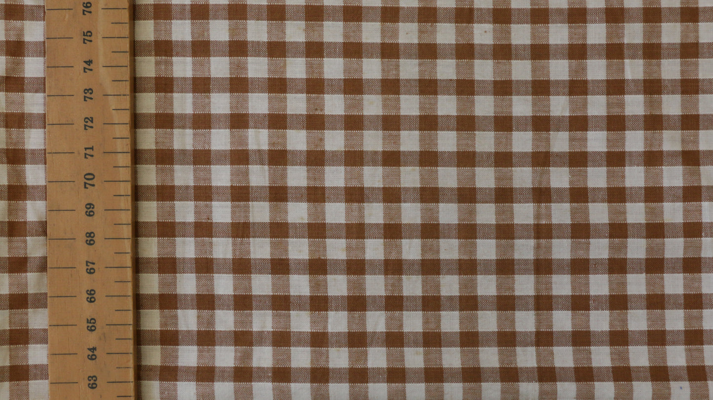 REMNANT 0.60m x 0.86m - 100% COTTON FABRIC - 1/4" Gingham Design