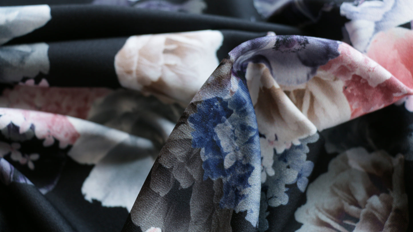 REMNANT 0.80m x 1.46m - PRINTED SCUBA FABRIC - Mixed Flower Design - 4 Way Stretch