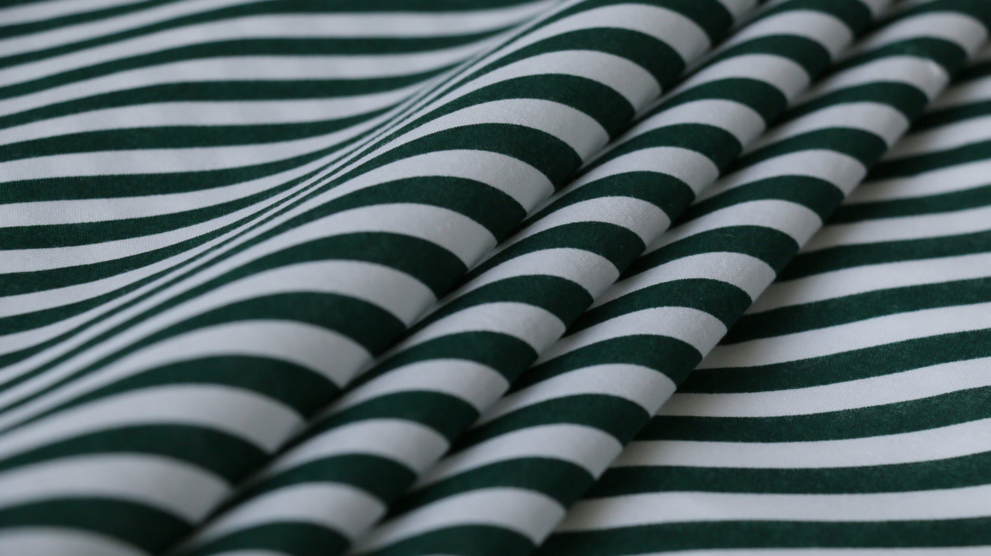 polycotton-green-and-off-where-candy-cane-design-clothcontrol