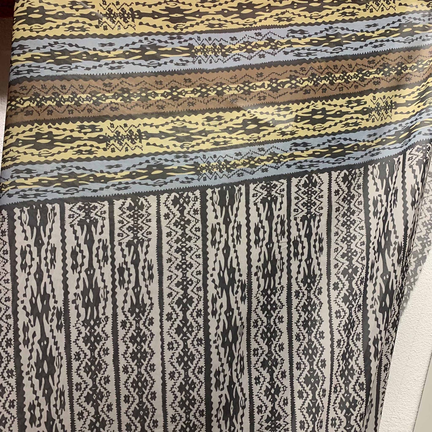 Chiffon Fabric - Abstract stripe
