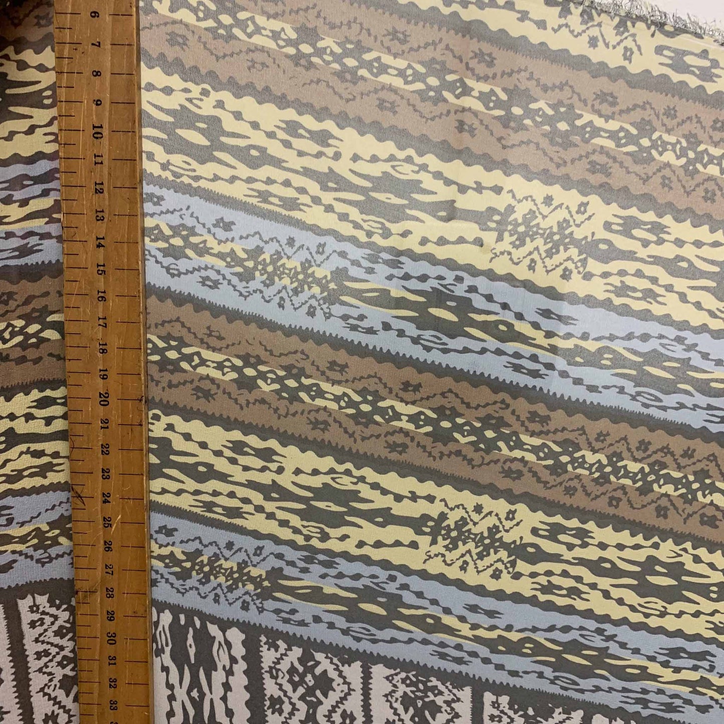Chiffon Fabric - Abstract stripe