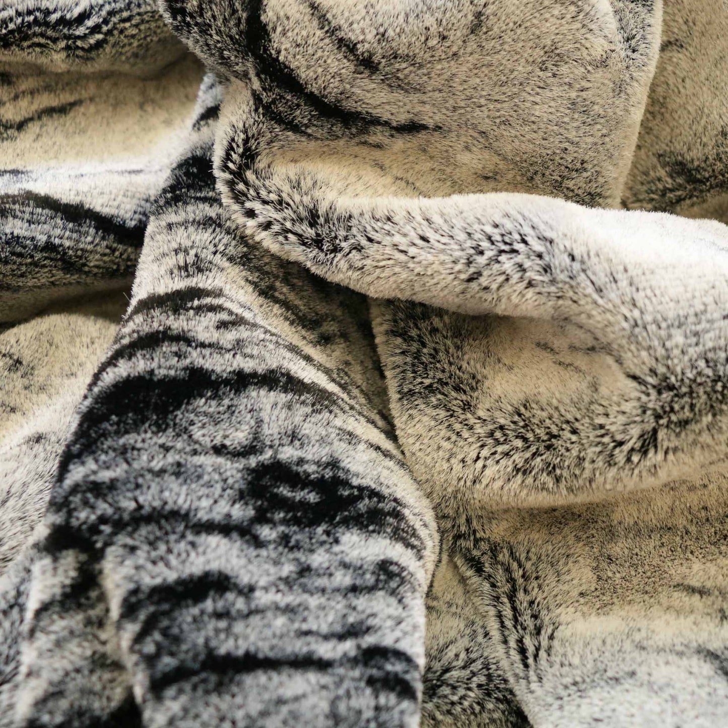 wolf faux fur grey synthetic dressmaking fabric