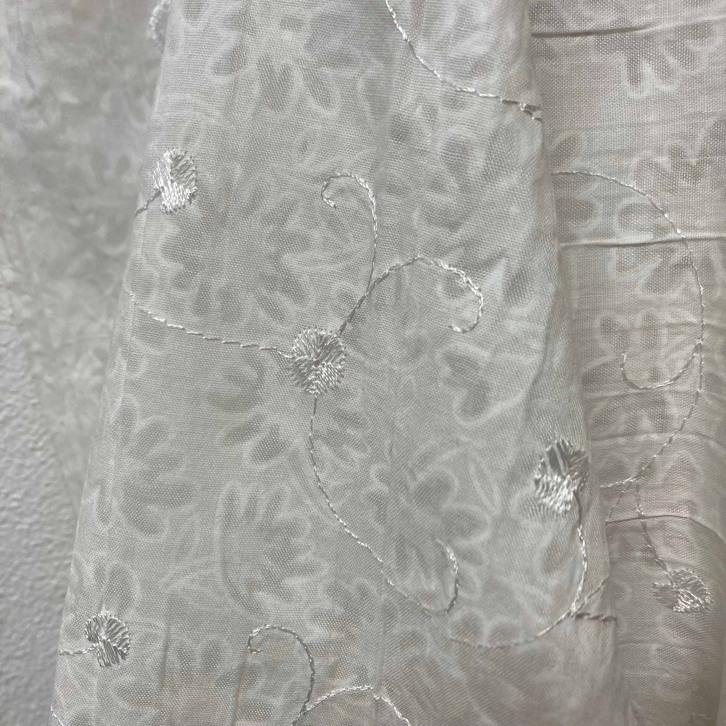 B-stock - Broderie Anglaise Cotton Fabric - Off-white *