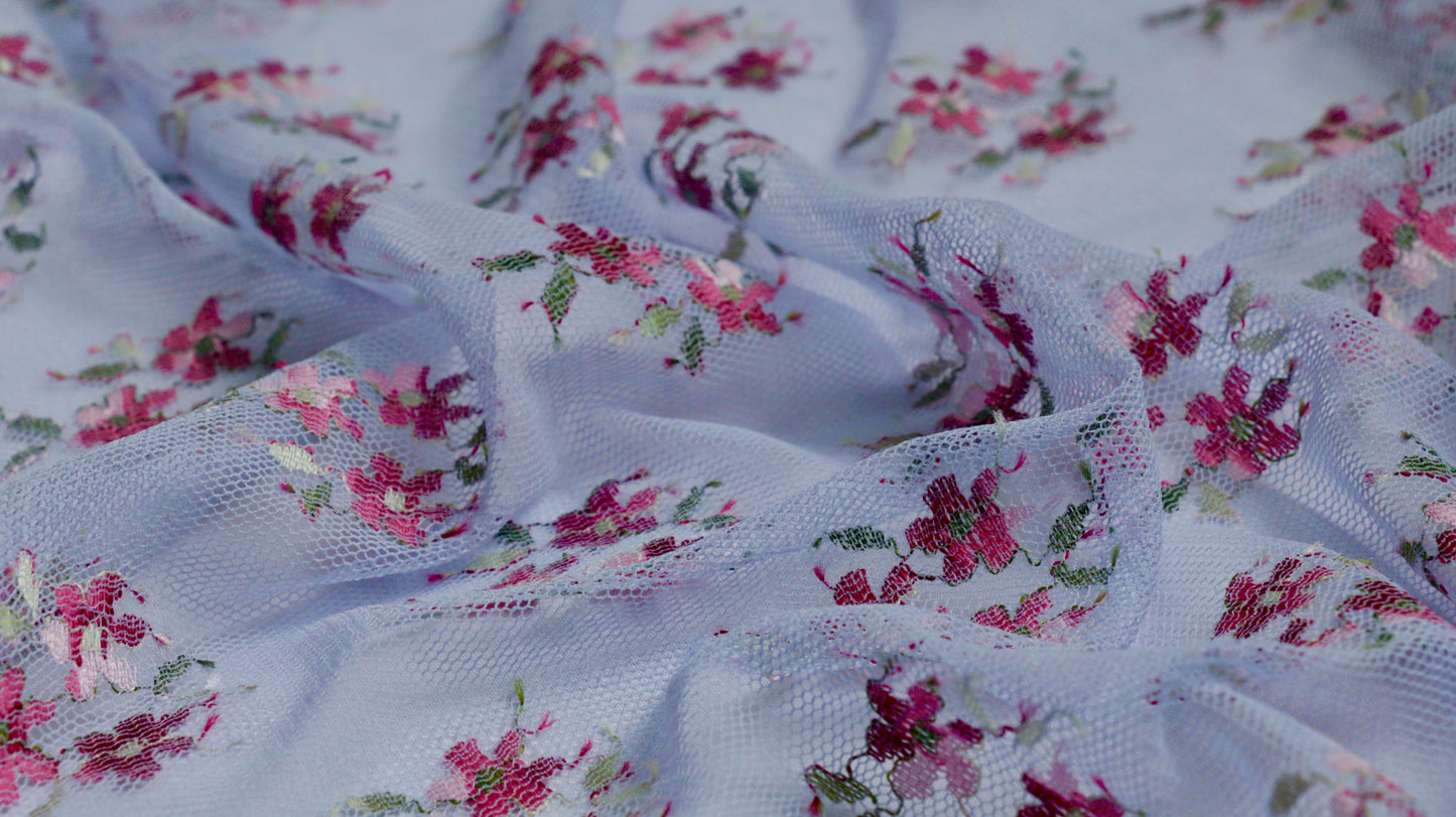 REMNANT 1.70m x 1.30m - STRETCHY NETTING - Floral Design - Synthetic