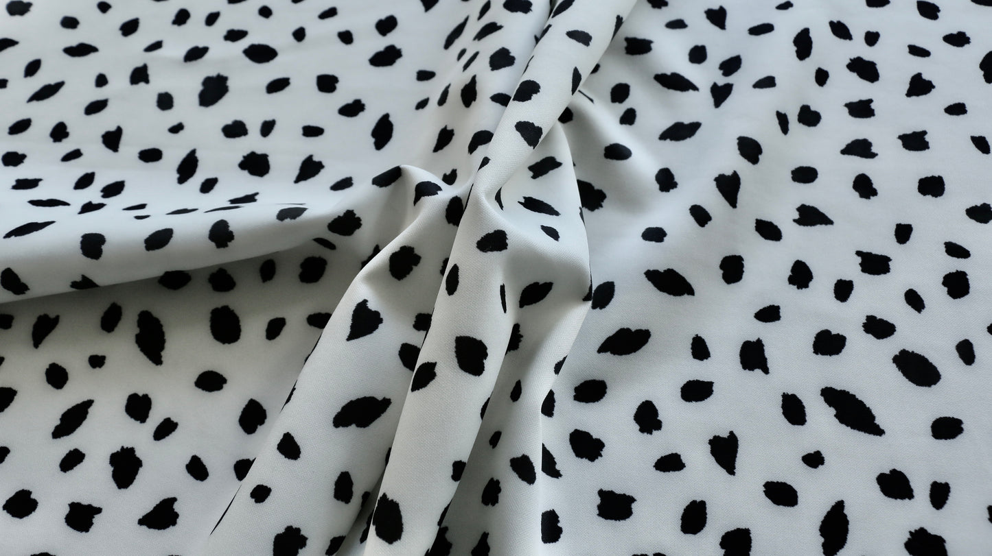 scuba-dalmatians-print-design-on-off-whitescuba-dalmatians-print-design-on-off-white-clothcontrol