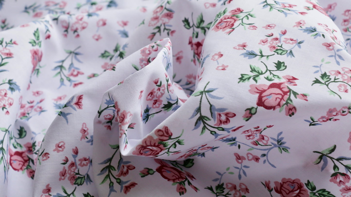 PRINTED POLYCOTTON FABRIC - Delicate Rose Design