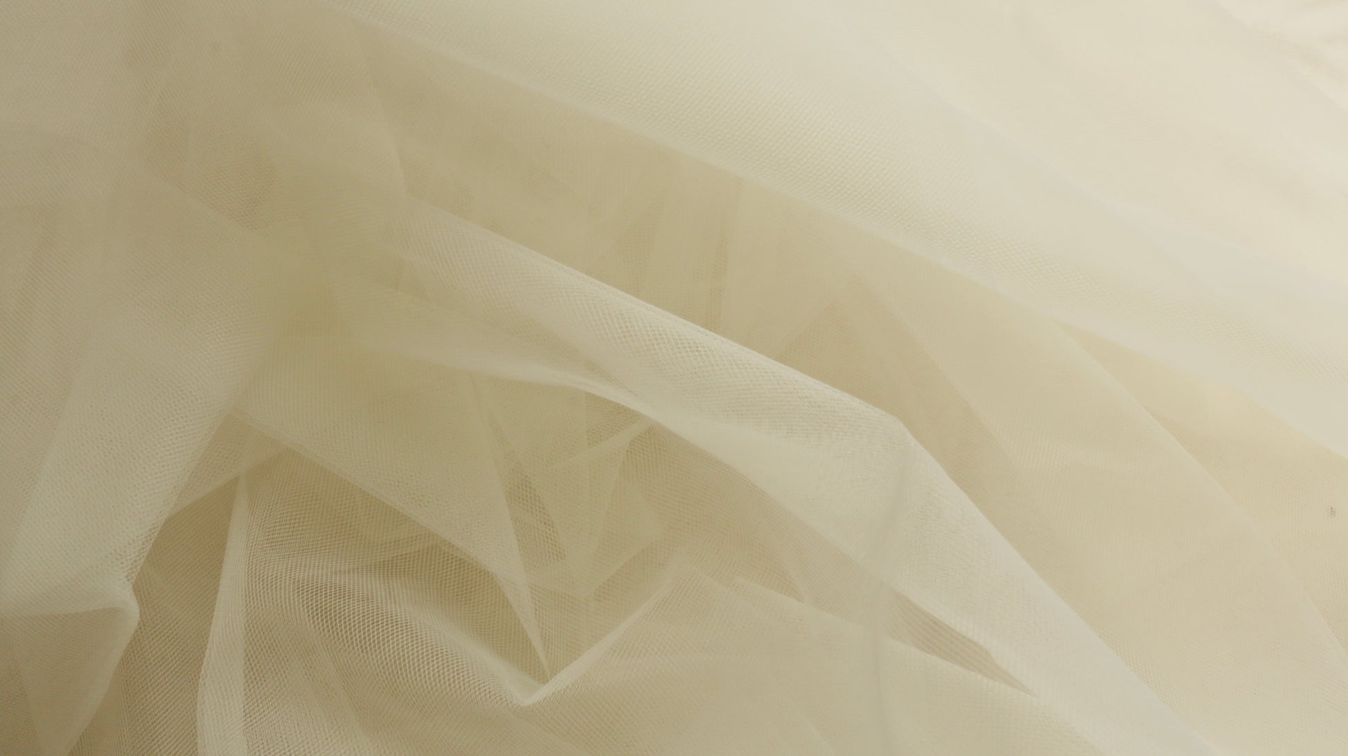 3m-wide-veiling-tulle-fabric-off-white-clothcontrol