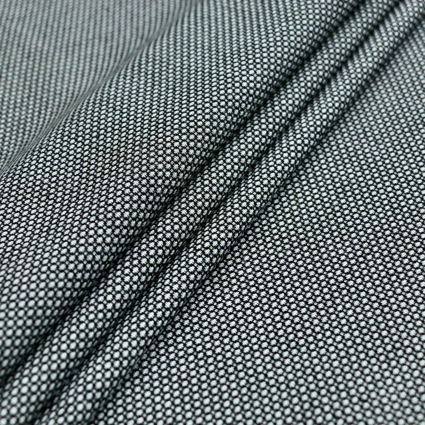 polyviscose suiting fabric with jacquard black and white dotted design