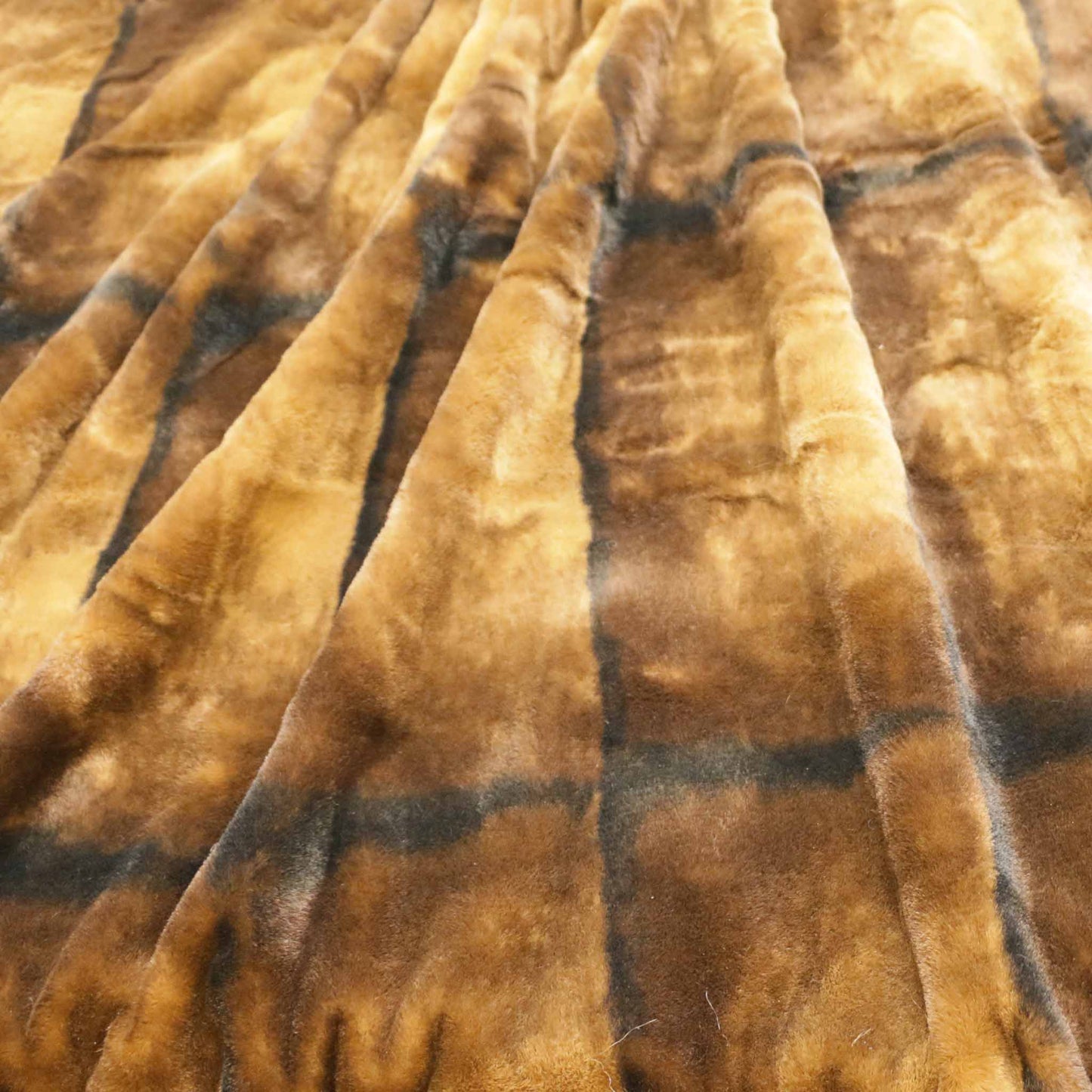 luxury faux fur mink skin golden brown dressmaking fabric short pile