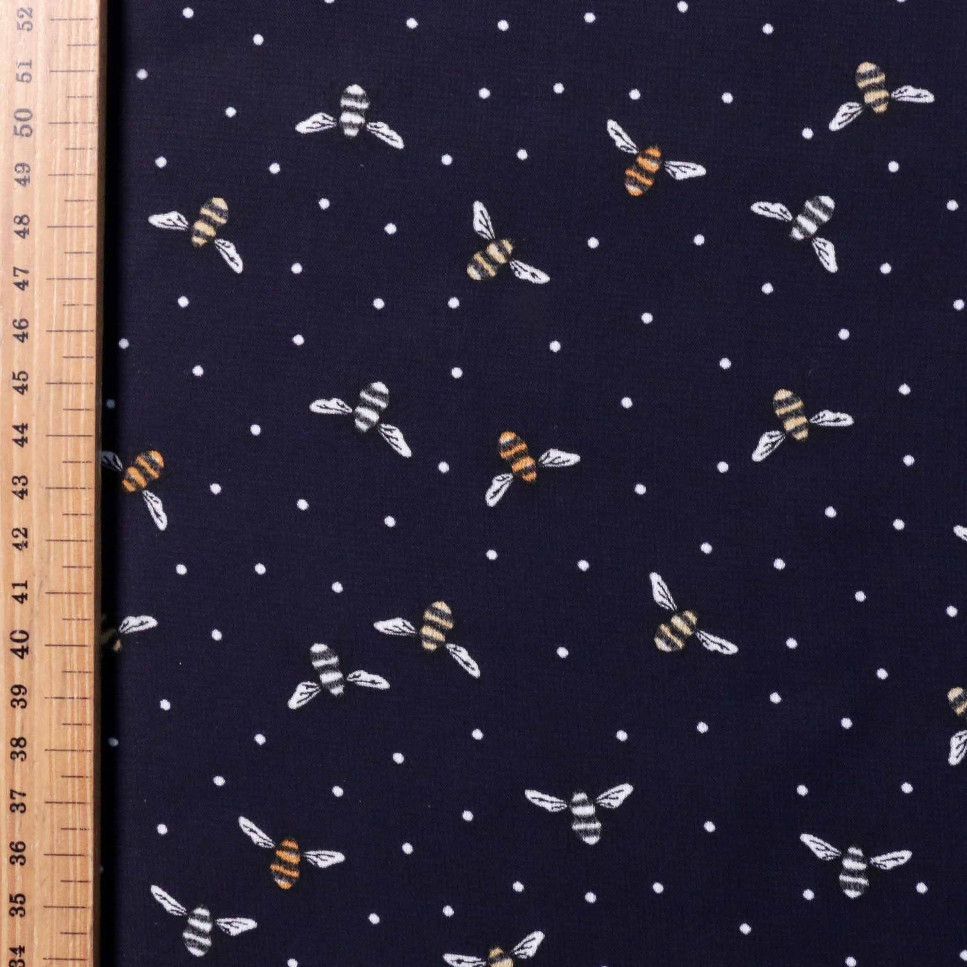 metre bumble printed synthetic fabric for chiffon polyester dressmaking