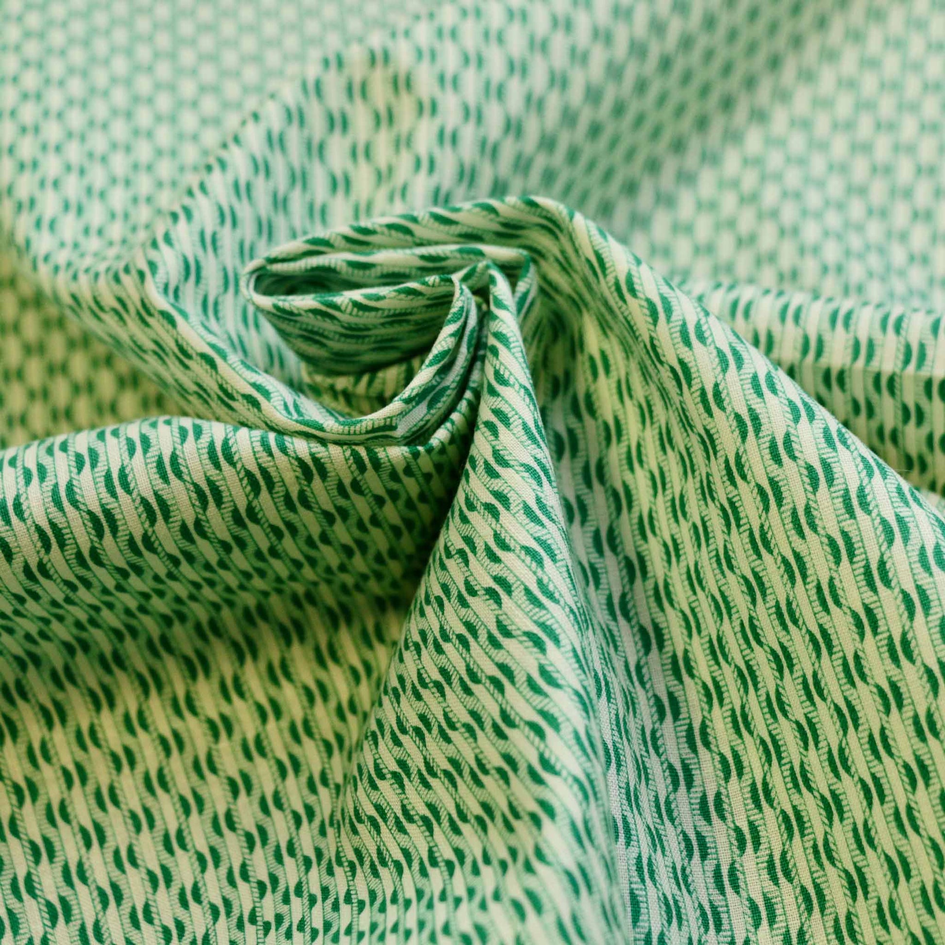 sustainable vintage cotton poplin dressmaking fabric with stripe pattern