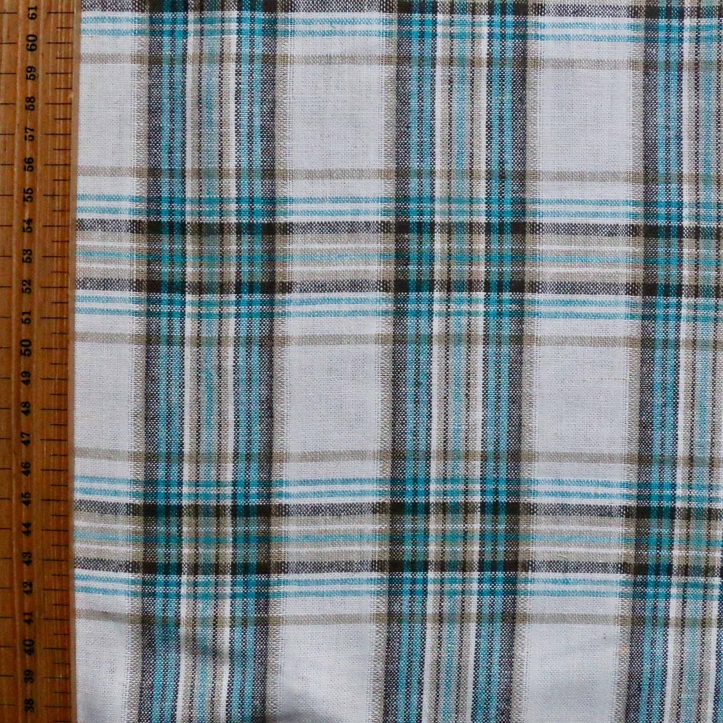 metre linen viscose with check pattern in mind and white colours