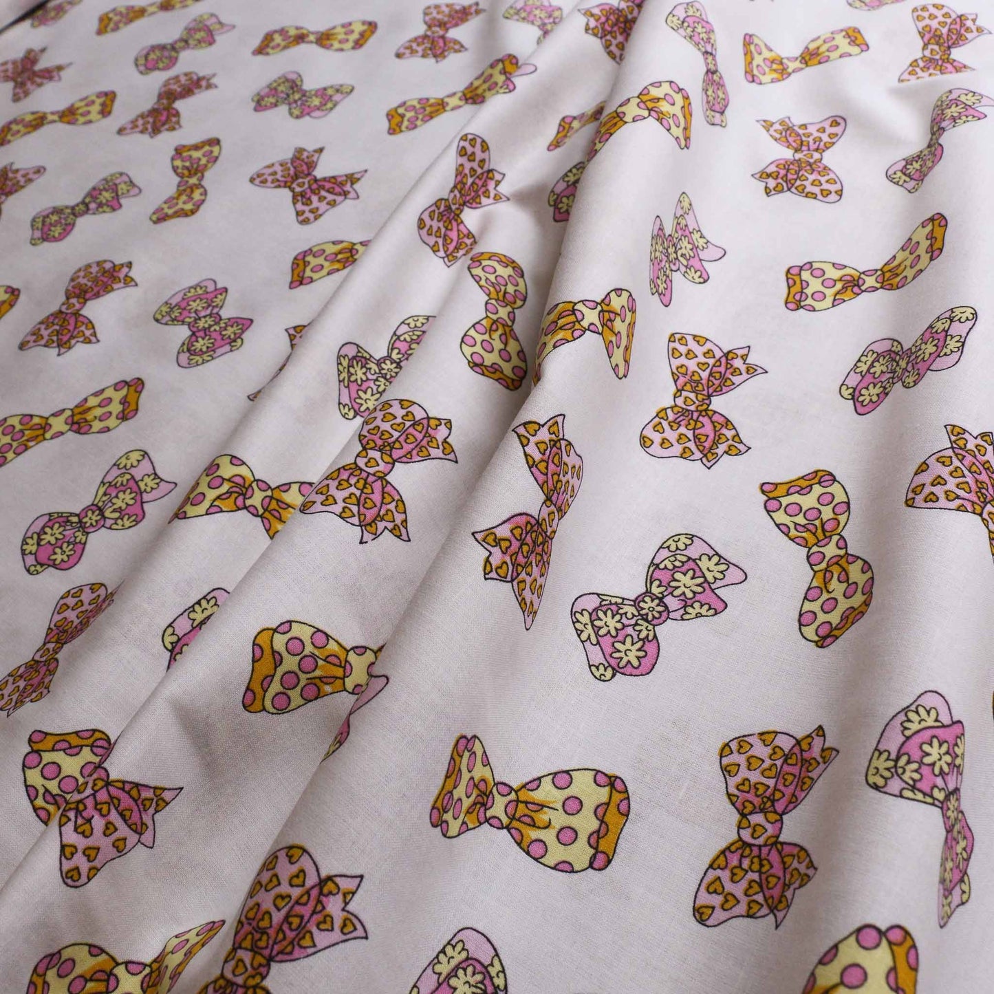 white headstock retro cotton dressmaking fabric from cloth control with tie print